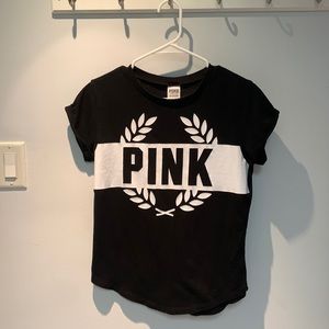 VS Pink graphic Tshirt